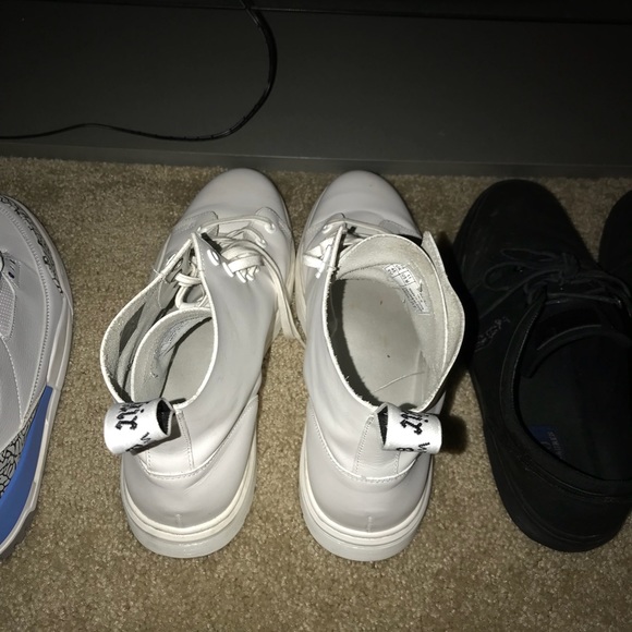 Dr Martens mens talib boot new in box size 12 - Picture 8 of 8